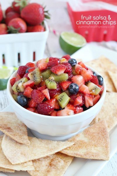 Delicious fruit salsa with easy and delicious cinnamon chips - the perfect healthy snack to satisfy your sweet tooth!