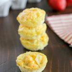 Extremely simple and delicious healthy mini egg cups! A quick breakfast recipe you can make ahead of time and devour all week long!