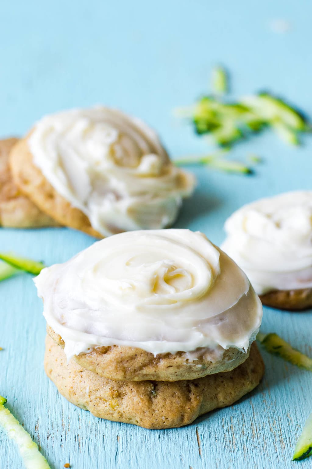 Get your zucchini ready! You are sure to find something creative and delicious to make in this round up of 25+ Zucchini Recipes!