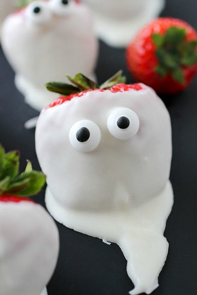 Chocolate Covered Strawberry Ghosts