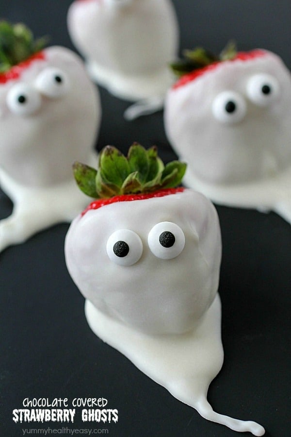 Chocolate Covered Strawberry Ghosts - 21 Cute Halloween Snacks for Kids!